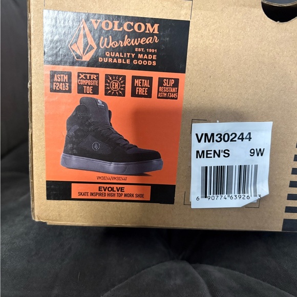 🦋Volcom Evolve Composite Toe High-Top Work Sneaker - Men's, Size 9W - Picture 3 of 7